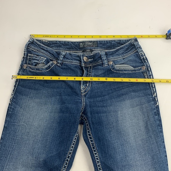 Silver Jeans Suki Capri Size 30 Medium wash denim Stretch Crop ankle style - Picture 11 of 15